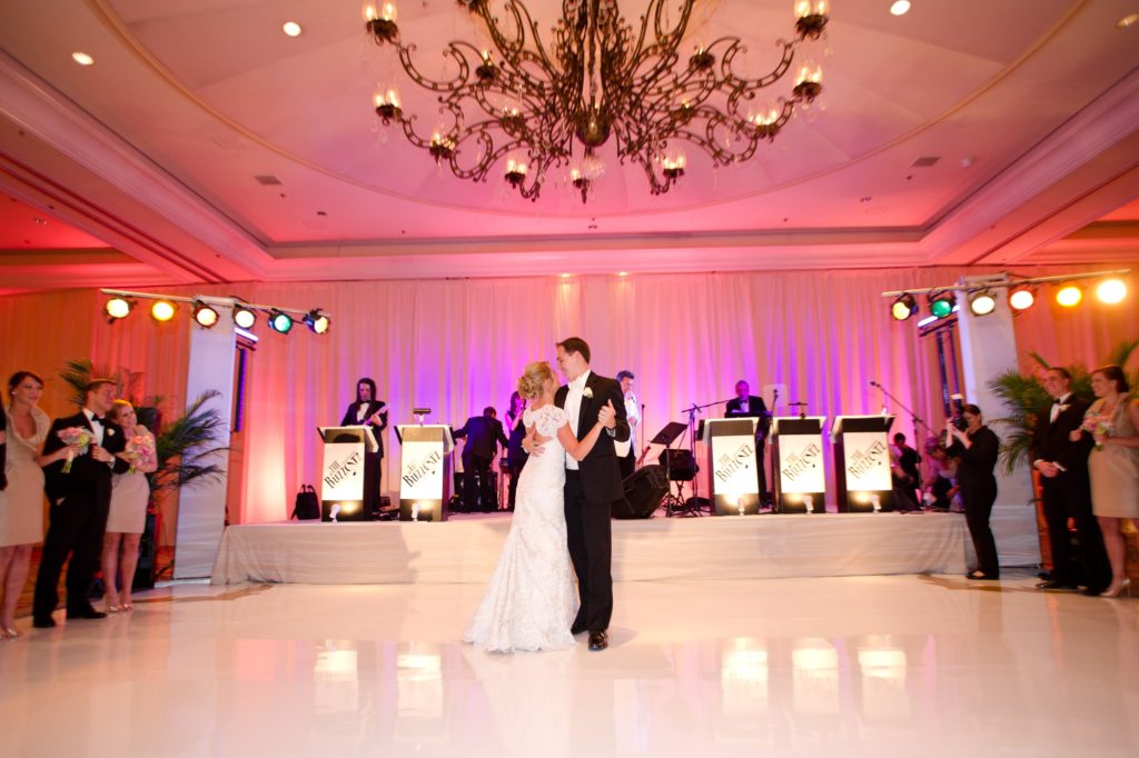 https://www.mikebriggsphoto.com/wp-content/uploads/2023/01/wedding-venues-orlando-19-1024x682.jpg